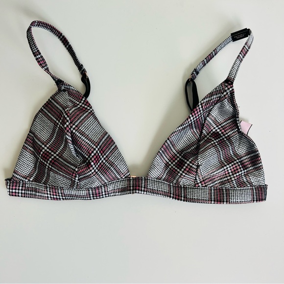 NWT Victoria’s Secret Grey & Pink Plaid Satin Bralette, Thong, & Itsy Panty Set - Picture 6 of 14